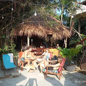 The Seaside And Bar , Hội An Vietnam